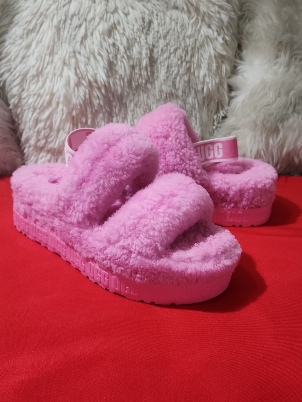 UGG Women's Oh Fluffita Sandal Pink Rose Slippers Platform